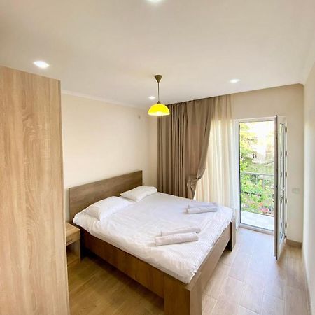 Room 27 In Kutaisi Bagian luar foto